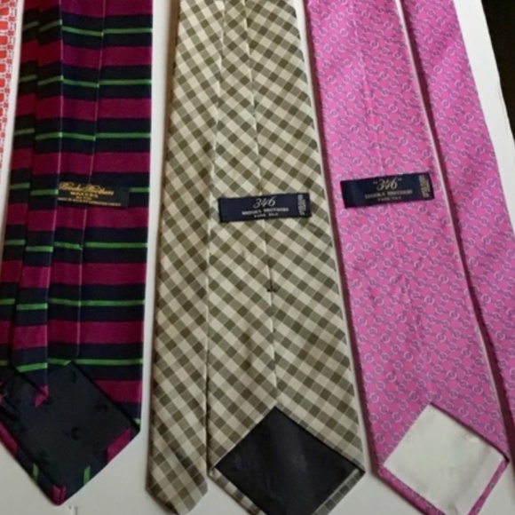 3 Brooks Brothers lovely colours & prints silk ties made in USA 🇺🇸 - Picture 3 of 6